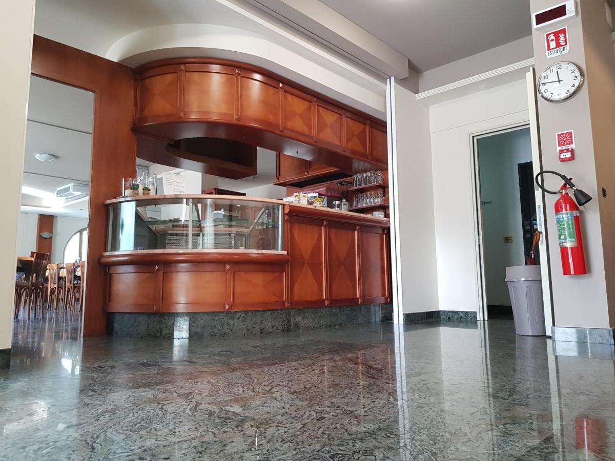 Hotel Rio Re San Marino Bagian luar foto
